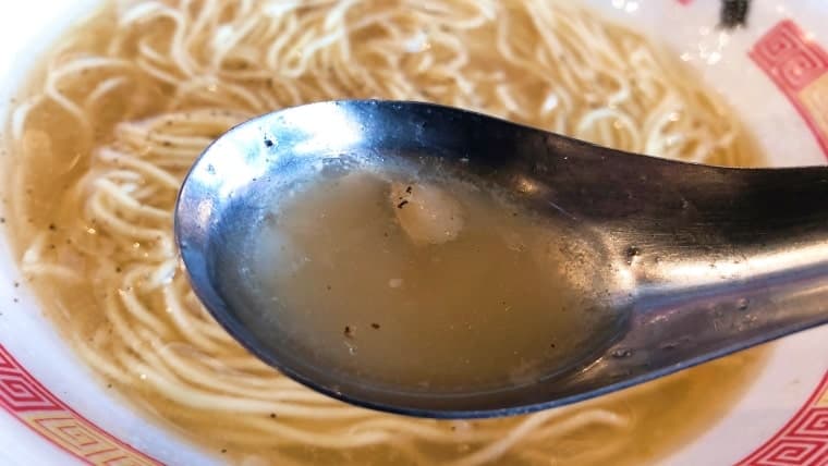 亀久・牛テールラーメンのスープ